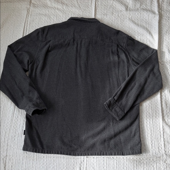 Patagonia Fjord Flannel Men’s Large - Picture 4 of 4